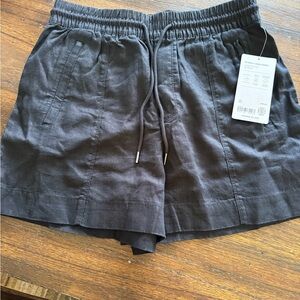 Athleta Retreat Linen Shorts